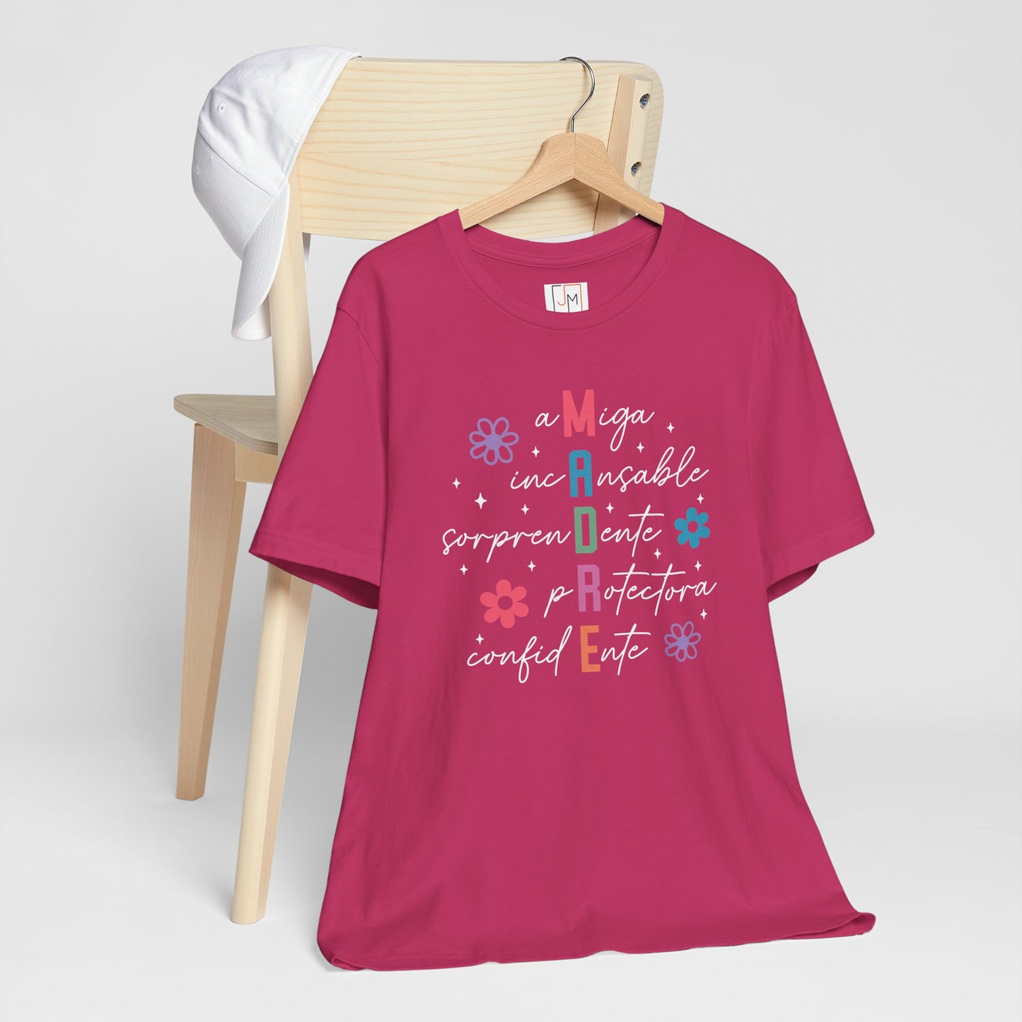 M.A.D.R.E - Camiseta Unisex de Manga Corta para el Día de las Madres